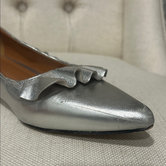 H&M Silver Ruffle Women's Shoes - Picture 5 of 10